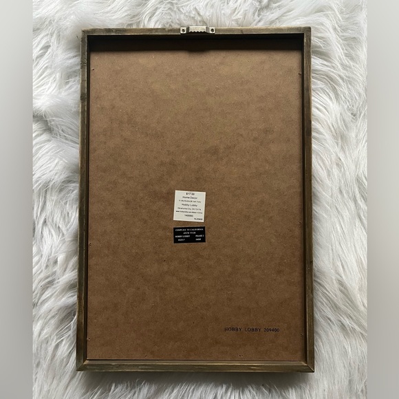 Mini Man Cave Framed Home Decor - Picture 4 of 5